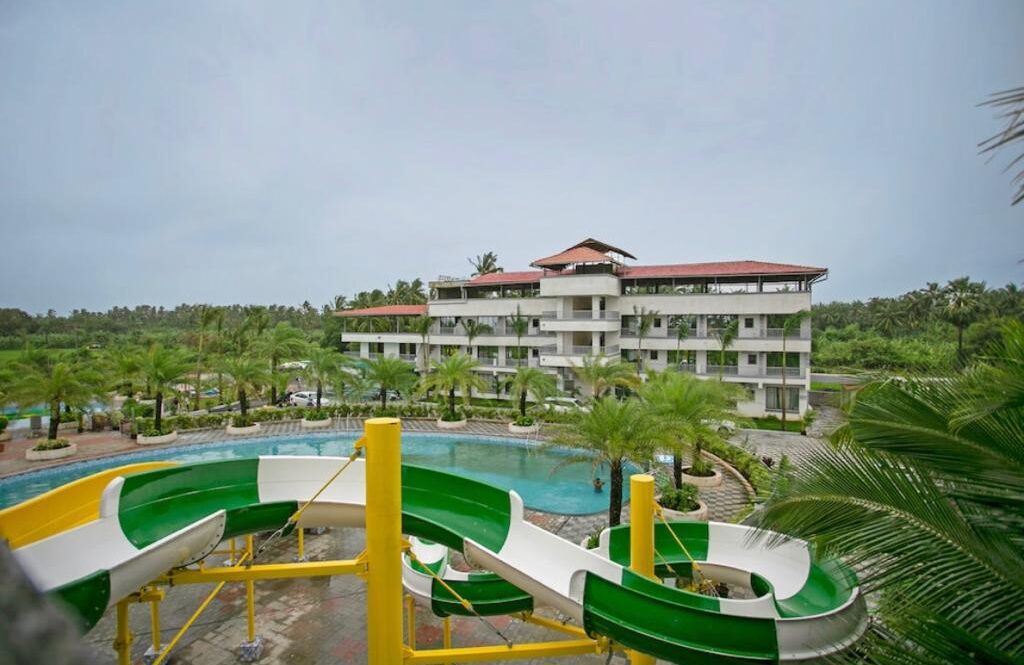 Rajodi beach resort and water park